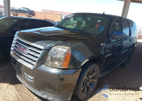 2008 GMC Yukon Hybrid z USA, uszkodzony, nr VIN 1GKFC13518R238577